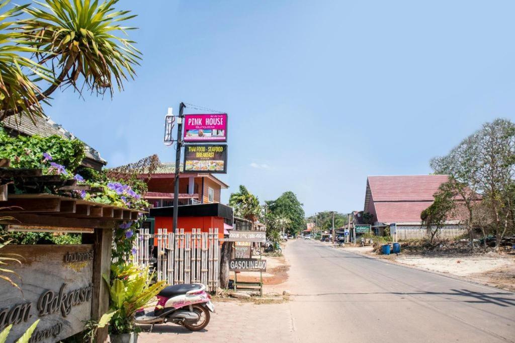 Oyo 797 Pink House Bungalow Koh Lanta Luaran gambar